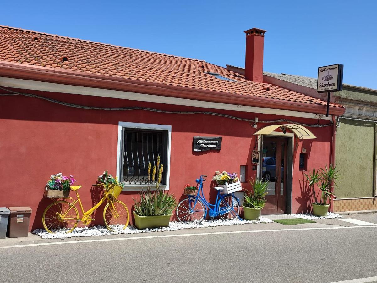 Affittacamere Shardana Càbras Buitenkant foto